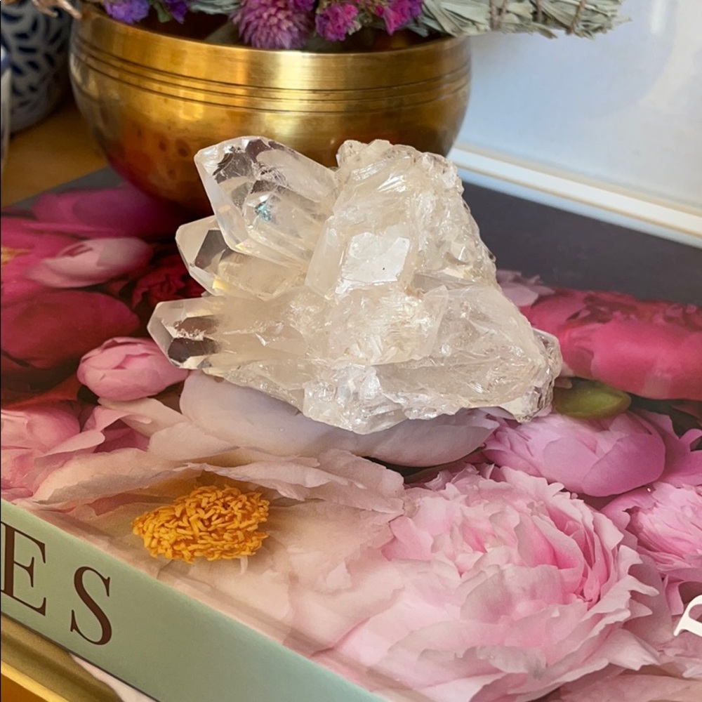 Beautiful Clear Quartz Cluster - Picture 1 of 5